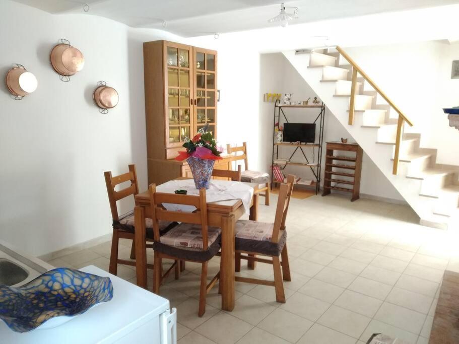 Da Nonna Ida Villa Civita Campomarano Exteriör bild
