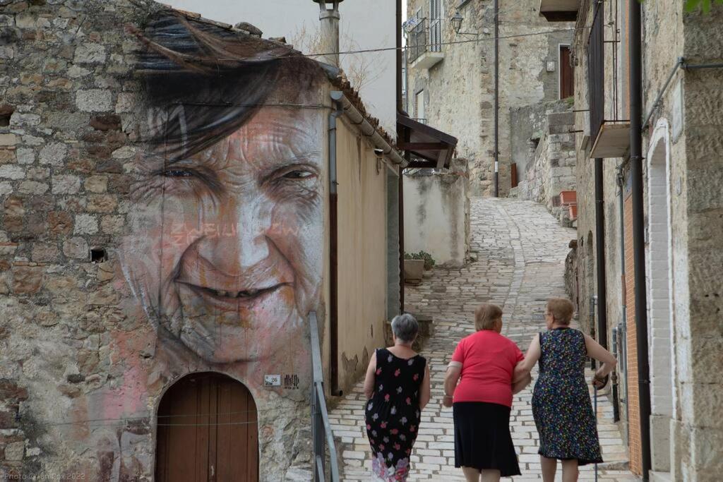 Da Nonna Ida Villa Civita Campomarano Exteriör bild